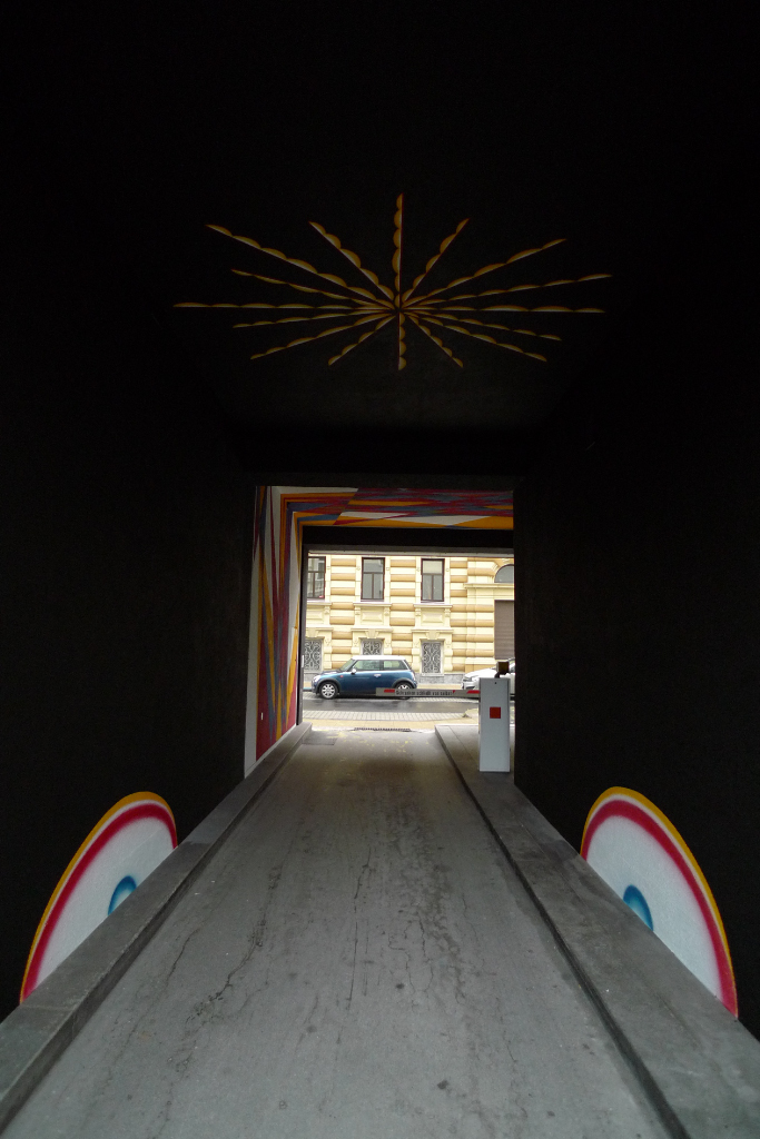 galerie wuensch aircube - OUTSIDERART - ROGELIO GONZALEZ HARTMANN - SUPERUNIVERSUM - 2010