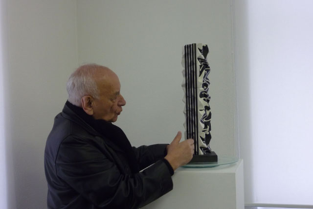 aircube project 24 - VESNA KOVACIC - EUGEN GOMRINGER presenting Vesna Kovacic sculpture, IKKP Rehau/D, 2012