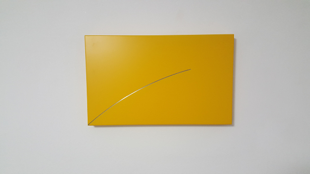 HELLMUT BRUCH - Radius 89cm - edelstahl/acrylfarbe - 1995 - 34x55x5cm