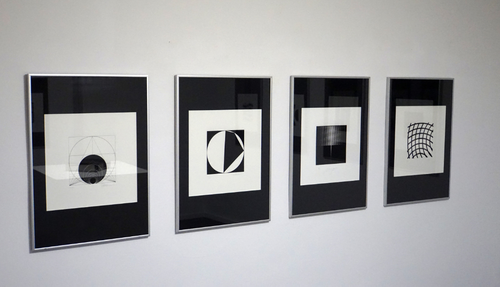 ABSOLUTELY BLACK AND WHITE - MANFREDO MASSIRONI - ALMIR MAVIGNIER - GETULIO ALVIANI - JANUSZ KAPUSTA