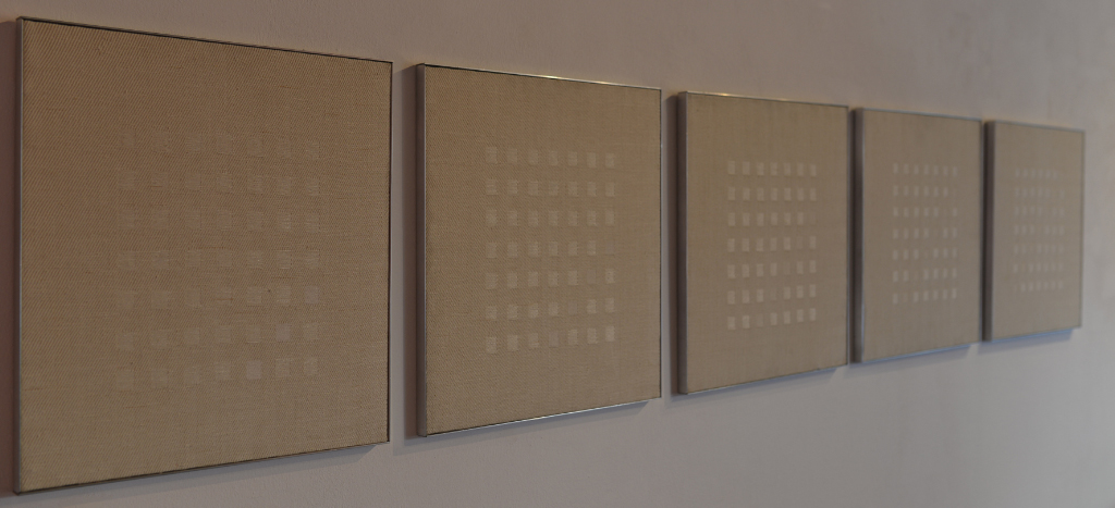 HANNS HERPICH - kommen und gehen - 1998 - leinen/jaquardgewebe - 50x46cm - 1-5/1